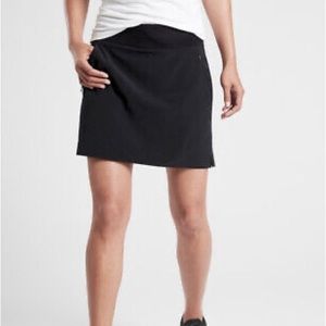 Black Athleta Large Soho Skort